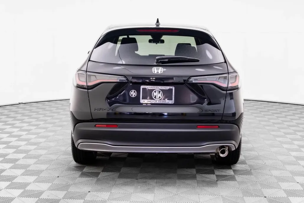 2026 Honda HR-V Sport photo 1