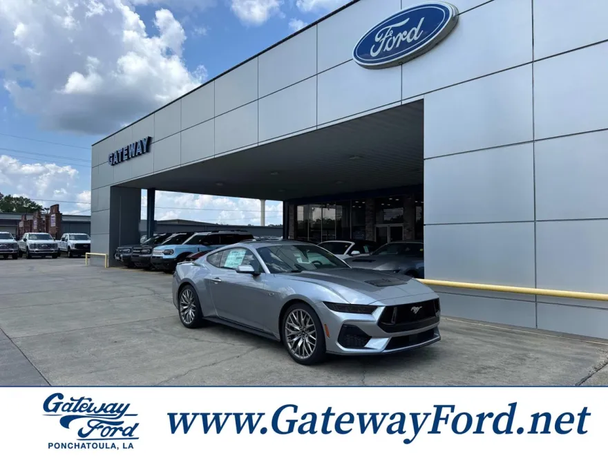 2025 Ford Mustang GT Premium photo 1