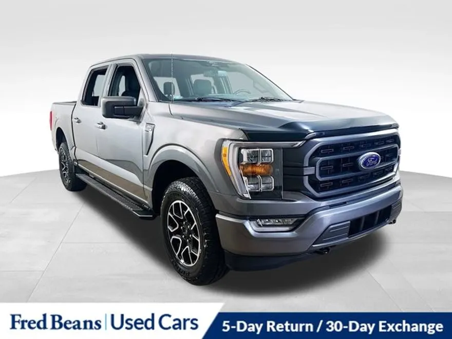 2022 Ford F-150 XLT photo 1
