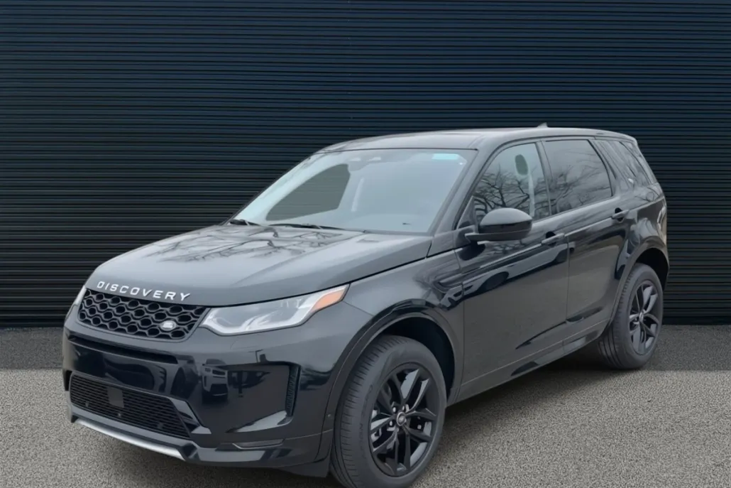 2025 Land Rover Discovery Sport S photo 1