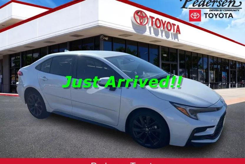2024 Toyota Corolla SE photo 1