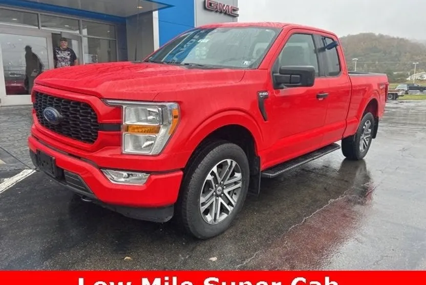 2022 Ford F-150 XL photo 1