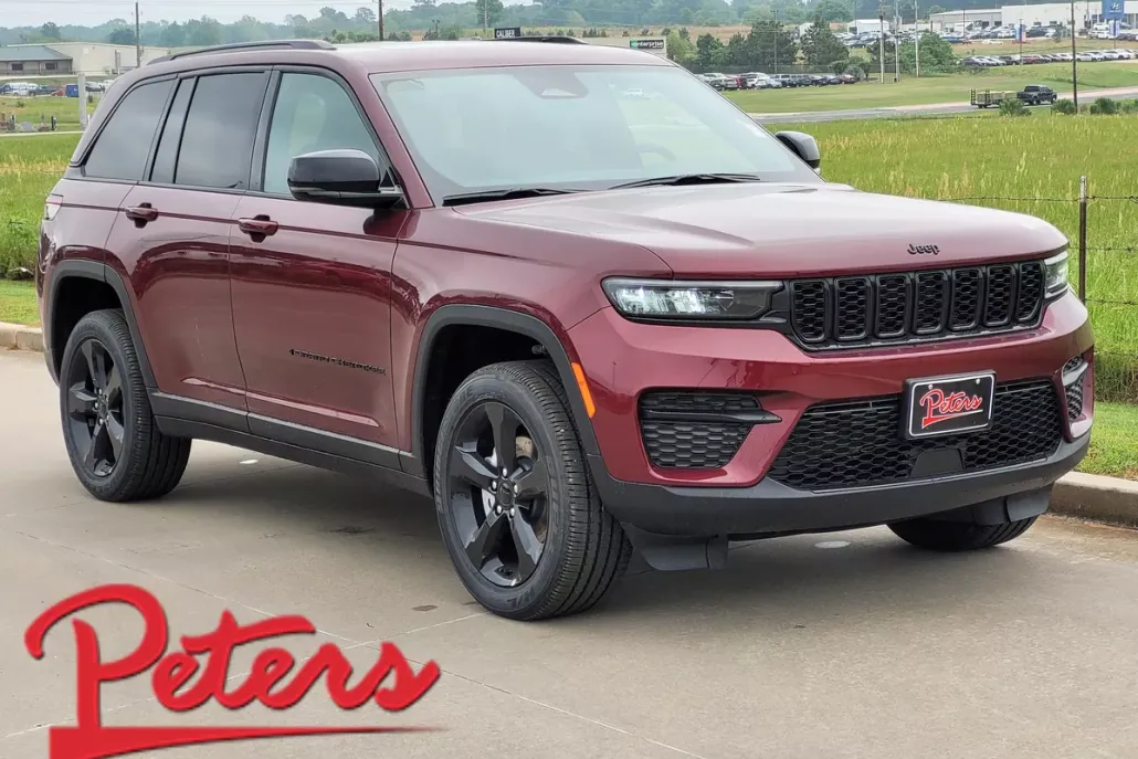 2025 Jeep Grand Cherokee Laredo Sport photo 1