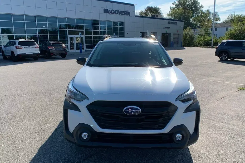 2024 Subaru Outback Onyx Edition photo 1