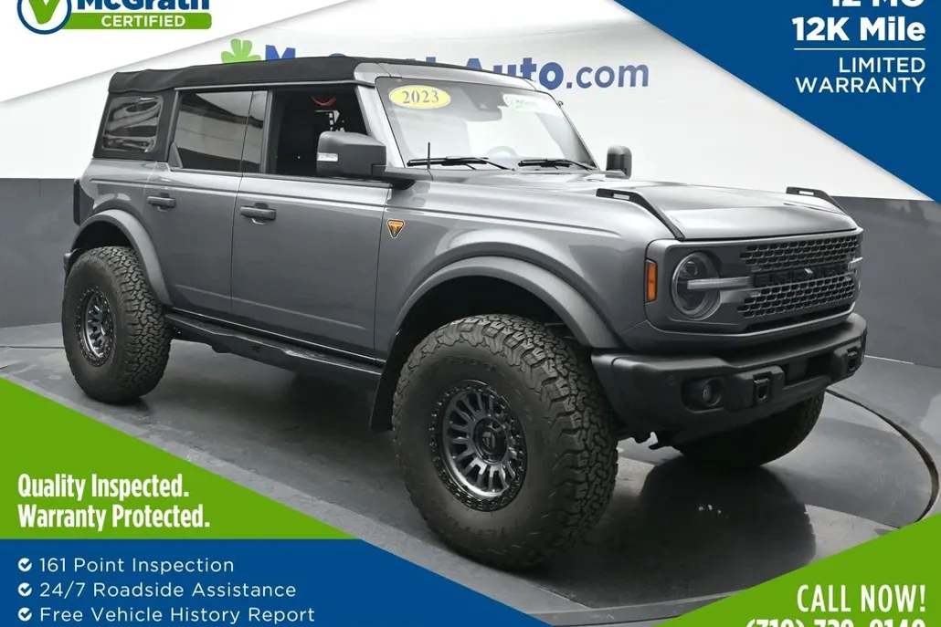 2023 Ford Bronco Badlands photo 1
