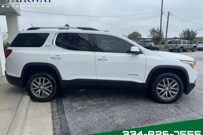 2019 Gmc Acadia SLE photo 1