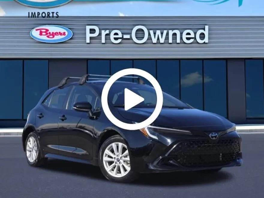 2023 Toyota Corolla SE photo 1