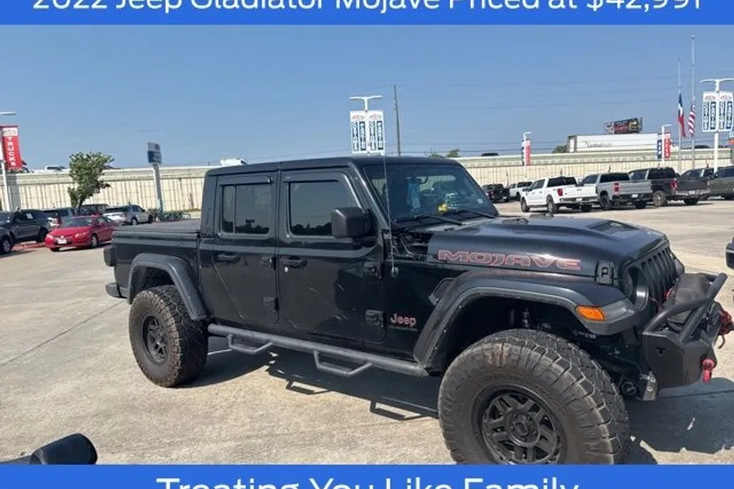 2022 Jeep Gladiator Mojave photo 1