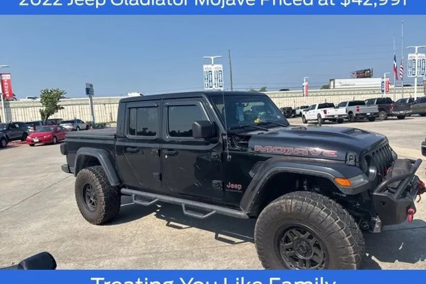 2022 Jeep Gladiator Mojave photo 1