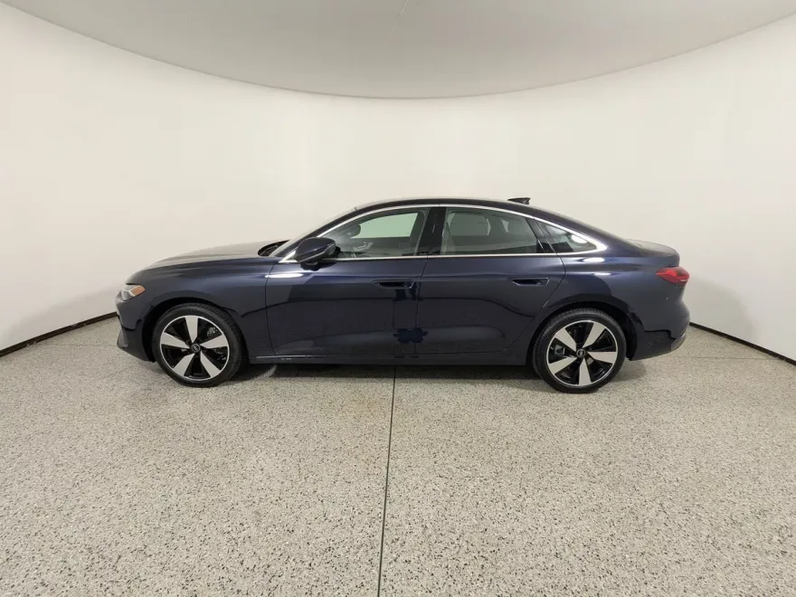 2025 Audi A5 2.0T Prestige photo 1