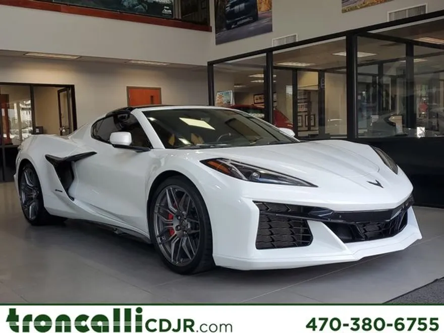 2023 Chevrolet Corvette Z06 2LZ photo 1
