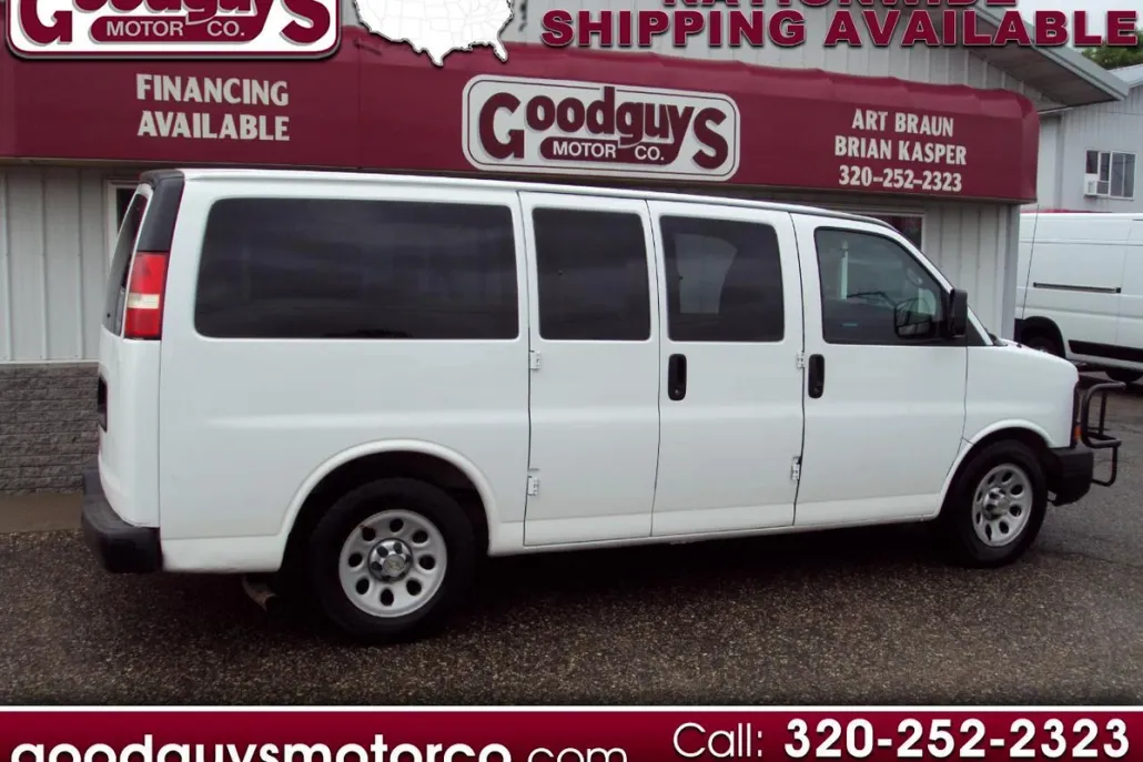 2012 Chevrolet Express Passenger 1500 photo 1