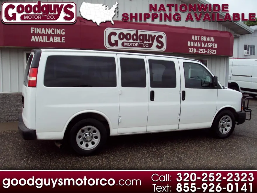 2012 Chevrolet Express Passenger 1500 photo 1