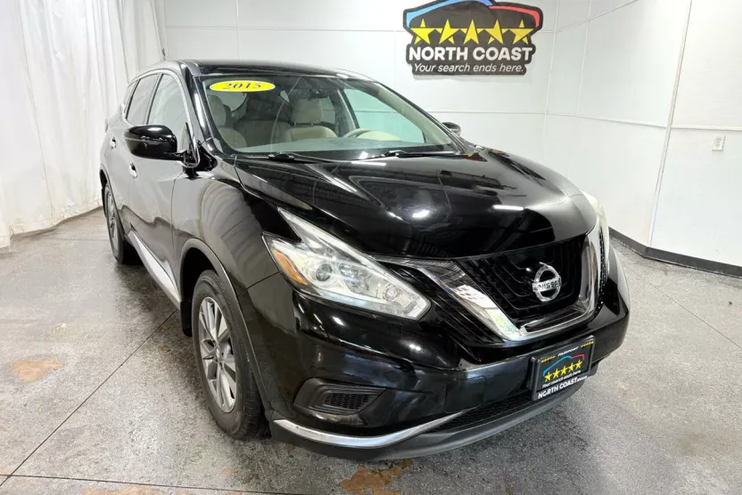 2015 Nissan Murano S photo 1
