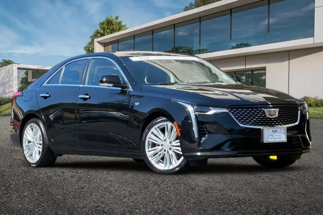 2023 Cadillac CT4 Premium Luxury photo 1