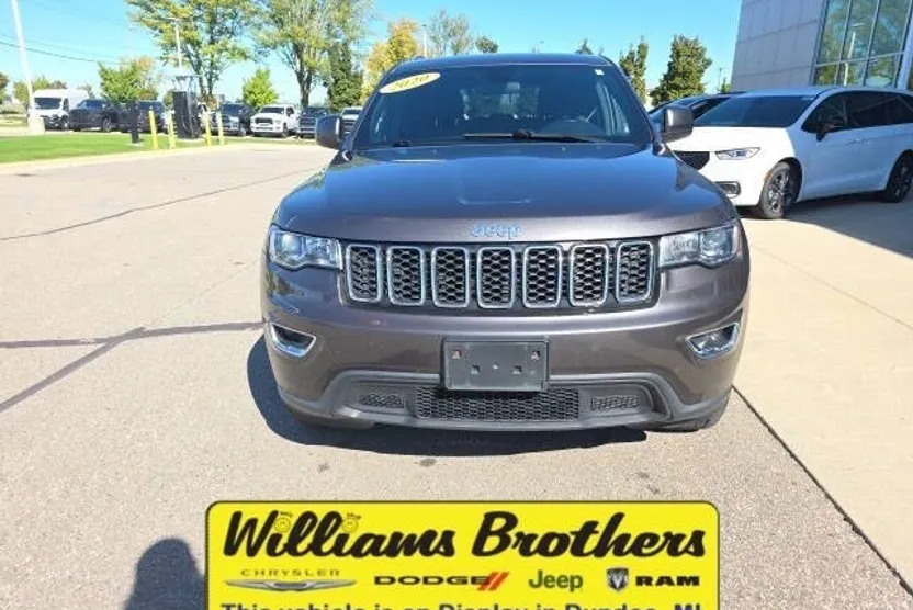 2020 Jeep Grand Cherokee Laredo E photo 1