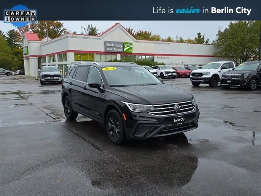 2024 Volkswagen Tiguan SE Wolfsburg Edition photo 1