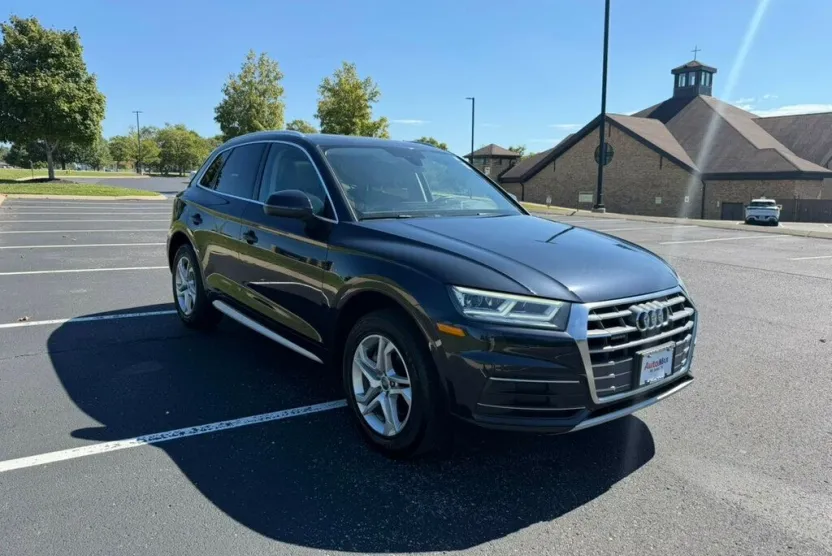 2018 Audi Q5 Premium Plus photo 1