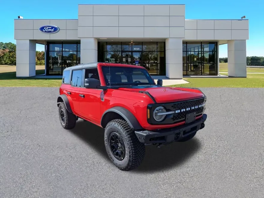 2024 Ford Bronco Wildtrak photo 1