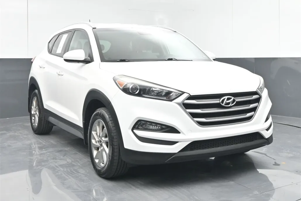 2017 Hyundai Tucson SE photo 1