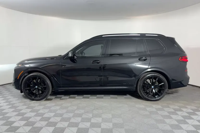 2023 Bmw X7 xDrive40i photo 1