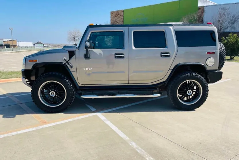 2008 Hummer H2 Luxury photo 1