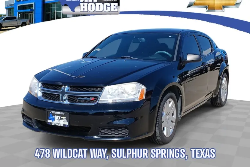 2013 Dodge Avenger SE photo 1