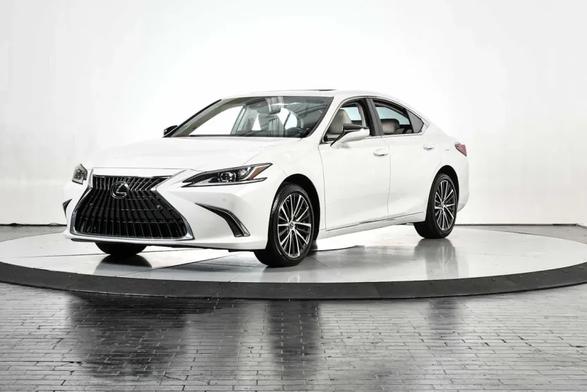 2024 Lexus ES 250 Premium photo 1