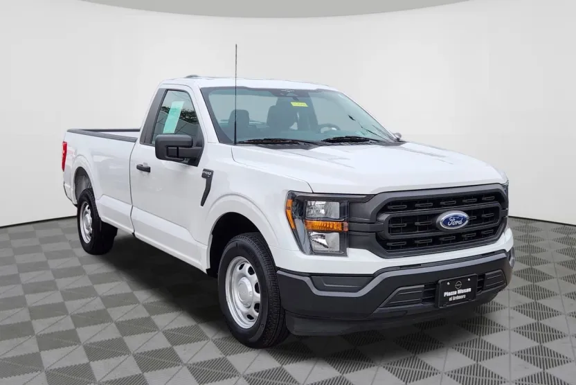 2023 Ford F-150 XL photo 1