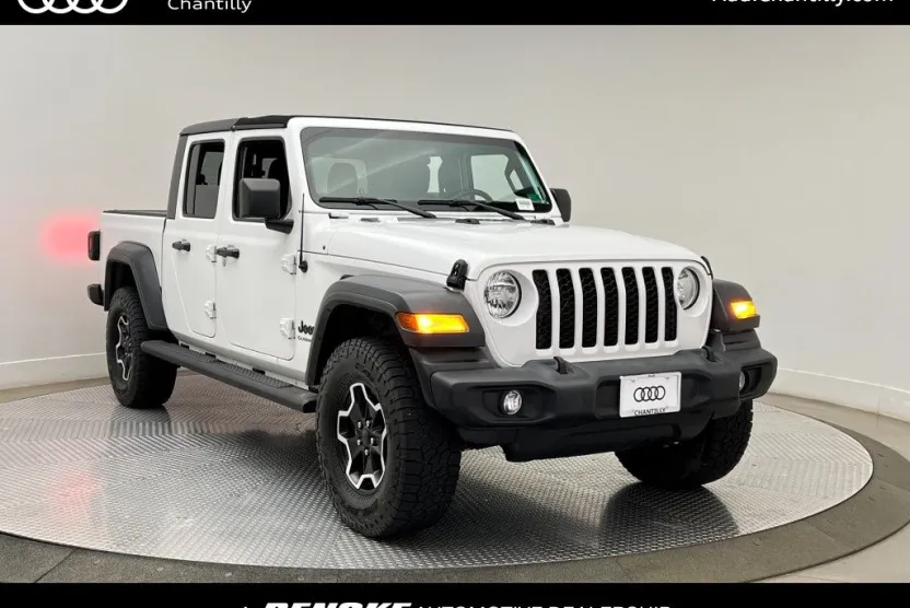 2020 Jeep Gladiator Sport photo 1