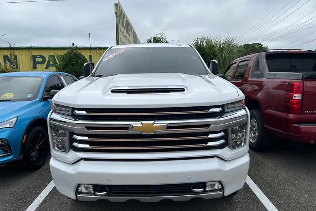2022 Chevrolet Silverado 2500HD High Country photo 1