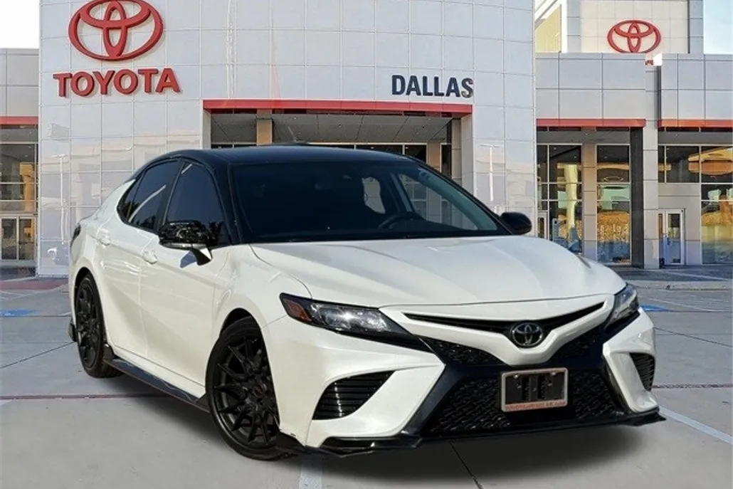 2023 Toyota Camry TRD V6 photo 1