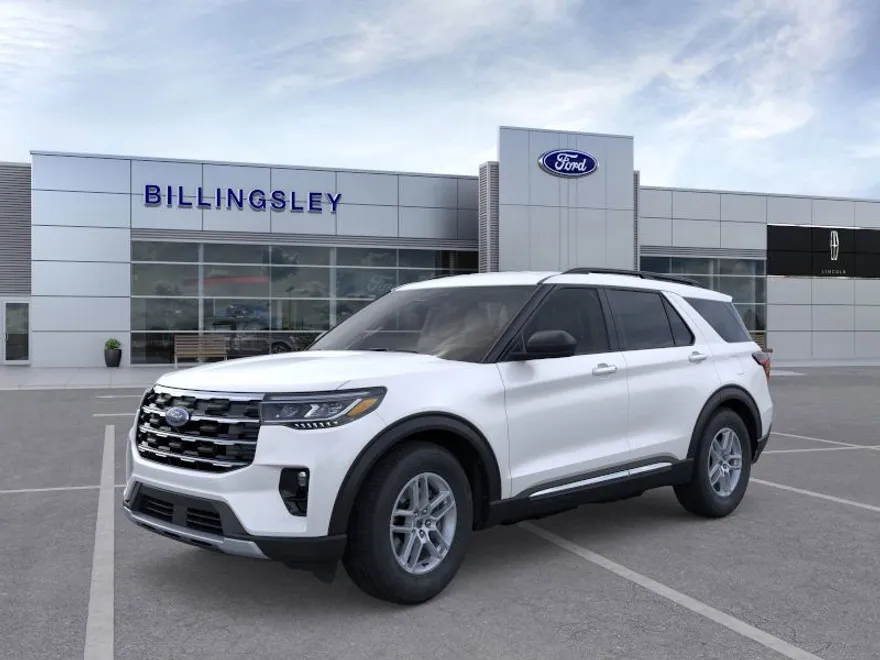 2025 Ford Explorer photo 1