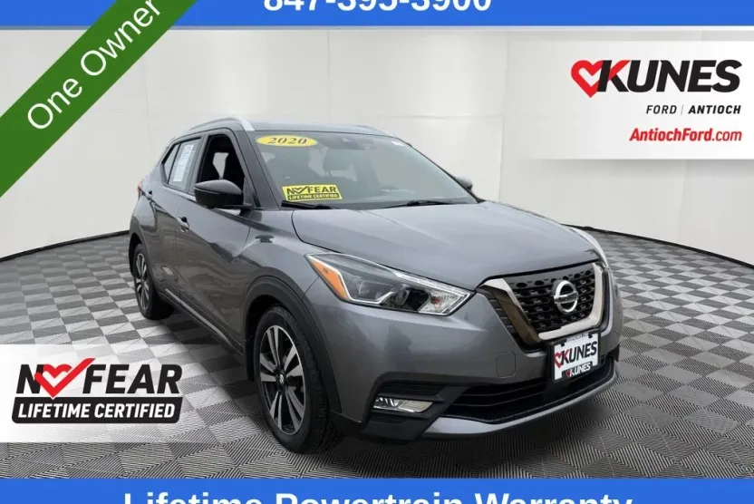 2020 Nissan Kicks SR photo 1