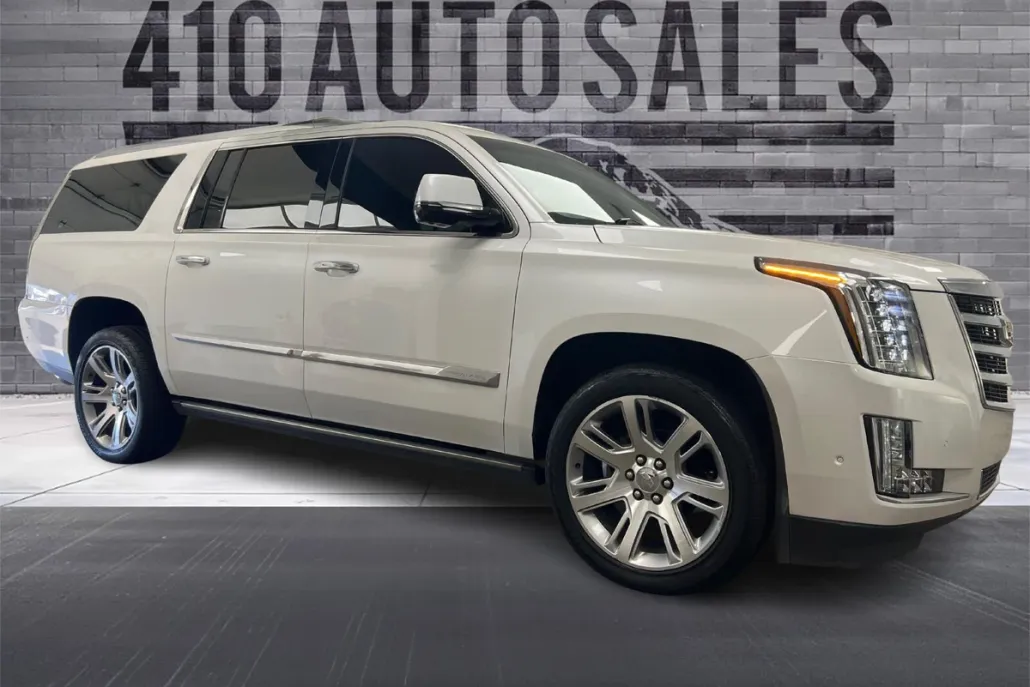 2017 Cadillac Escalade ESV Premium Luxury photo 1