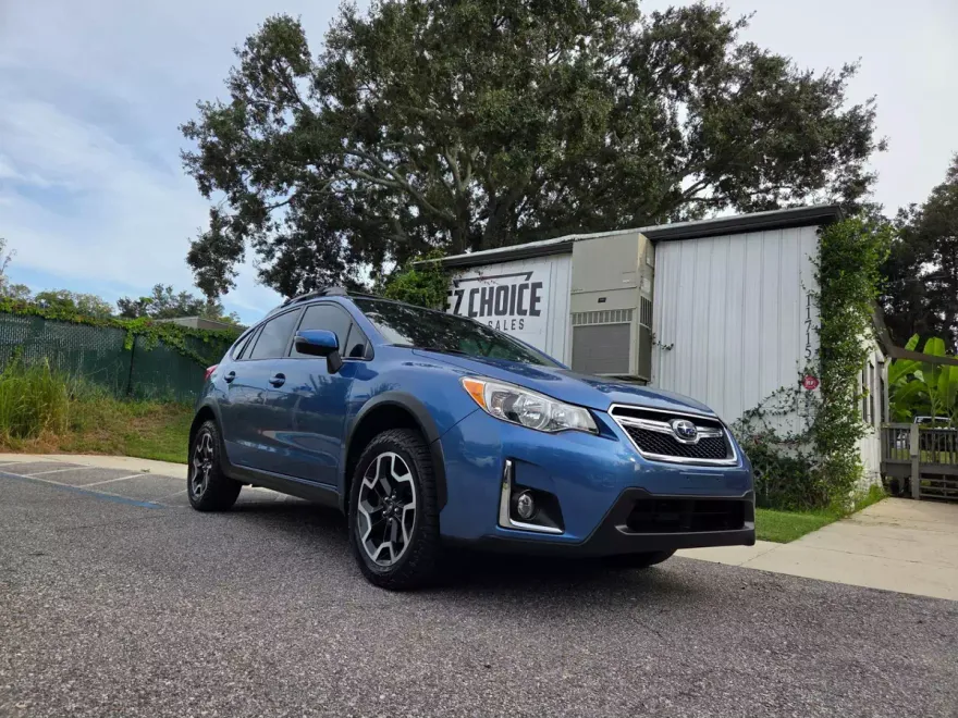 2016 Subaru Crosstrek Limited photo 1
