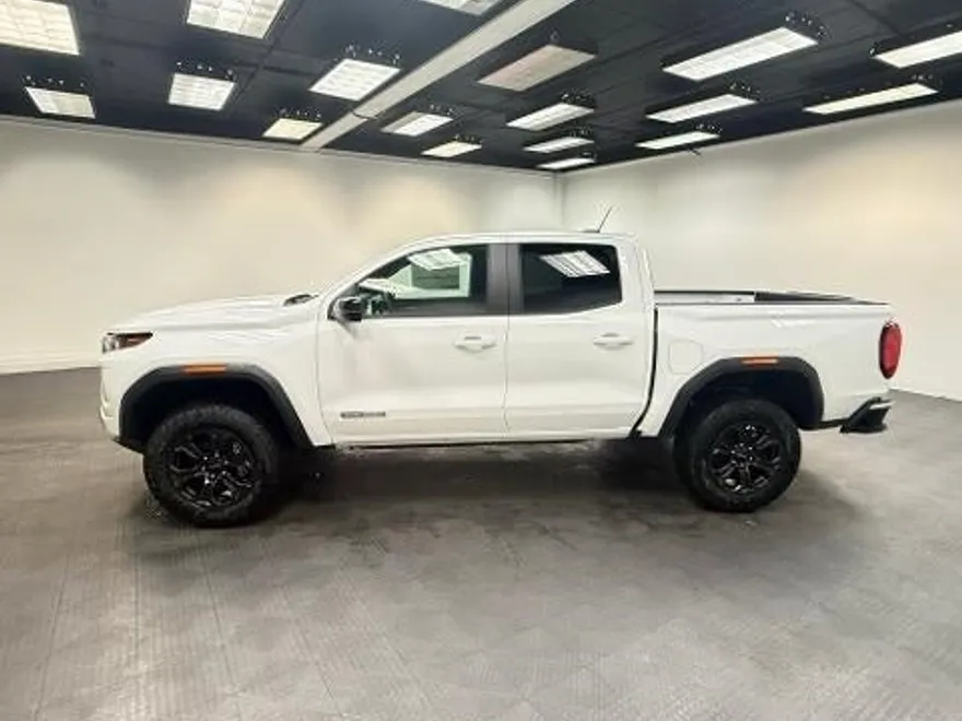 2025 Gmc Canyon Elevation photo 1