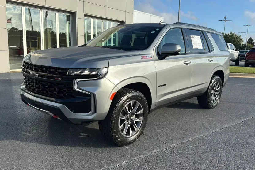 2023 Chevrolet Tahoe Z71 photo 1
