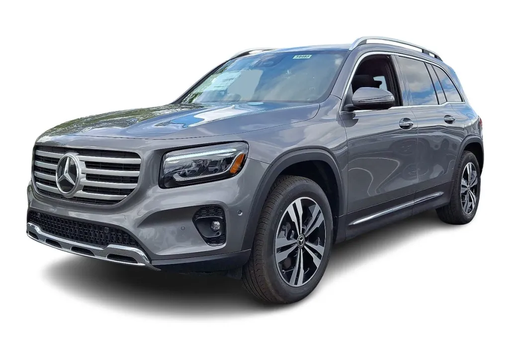 2026 Mercedes Benz GLB 250 4MATIC photo 1