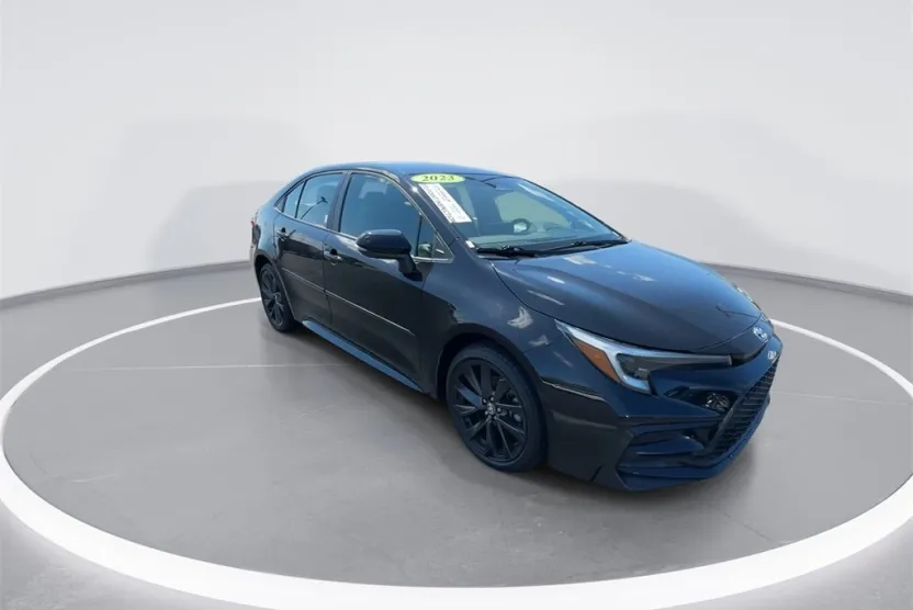 2023 Toyota Corolla SE photo 1