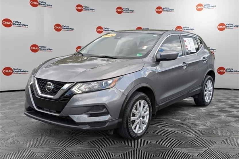 2020 Nissan Rogue Sport S photo 1