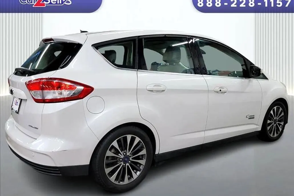 2017 Ford C-Max Titanium Energi photo 1