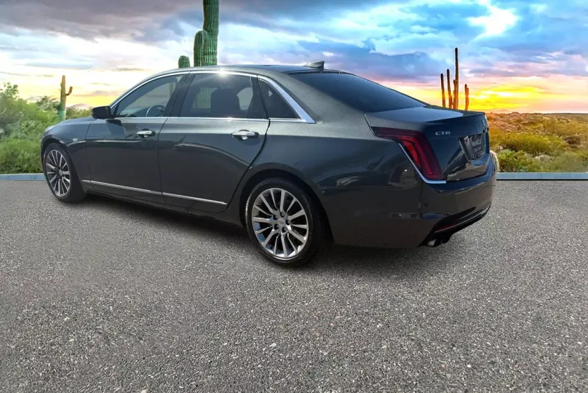 2017 Cadillac CT6 Luxury photo 1