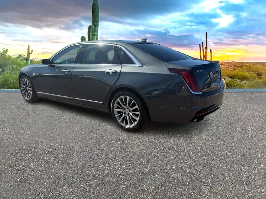 2017 Cadillac CT6 Luxury photo 1