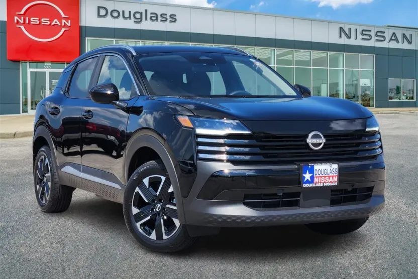 2025 Nissan Kicks SV photo 1