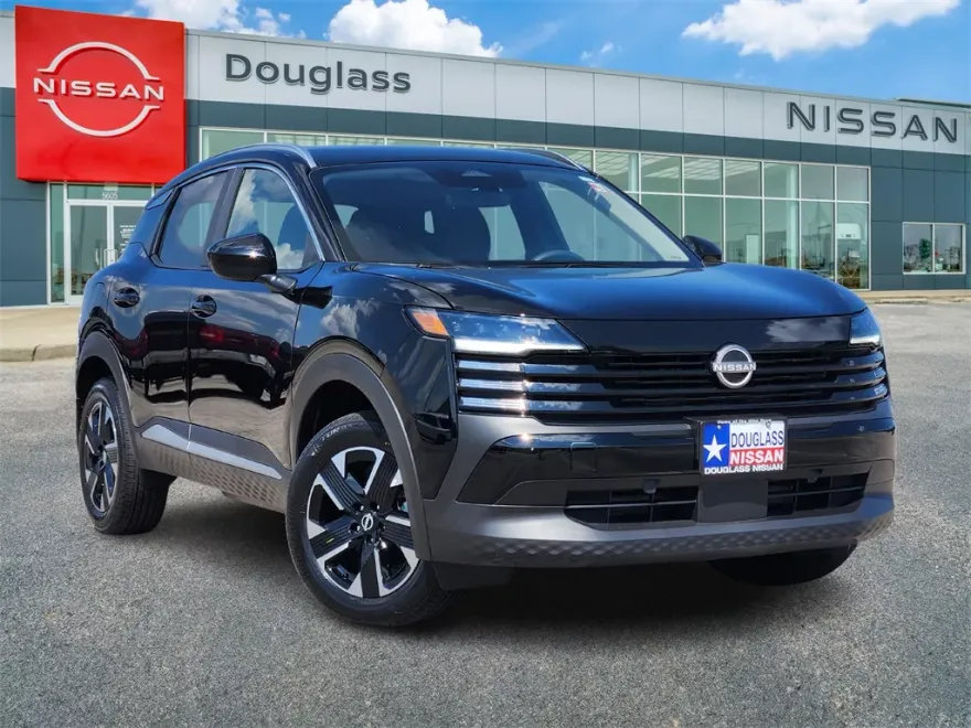 2025 Nissan Kicks SV photo 1