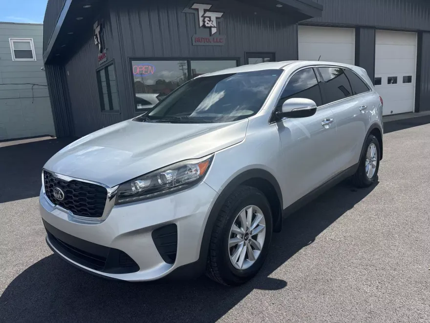 2019 Kia Sorento L photo 1