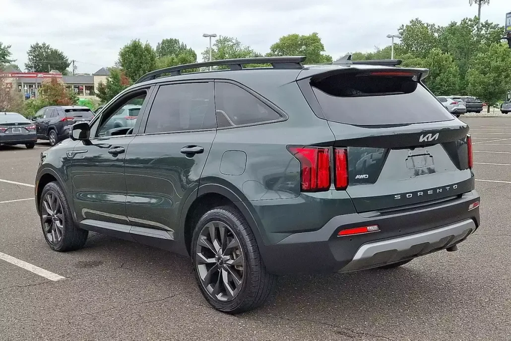 2022 Kia Sorento X-Line SX Prestige photo 1