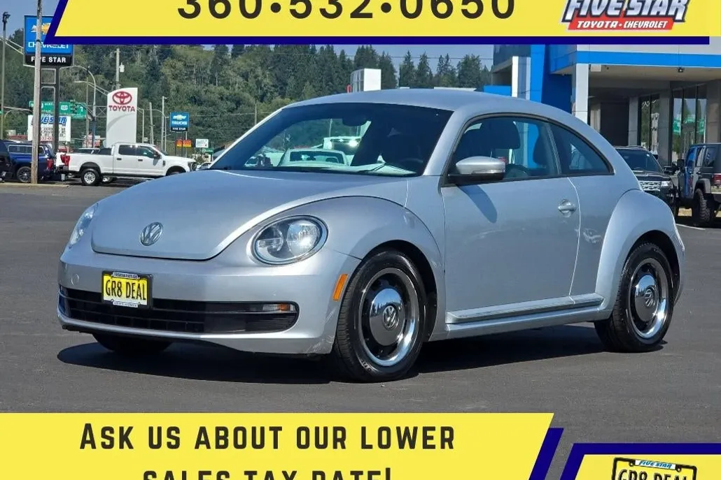 2012 Volkswagen Beetle 2.5L photo 1