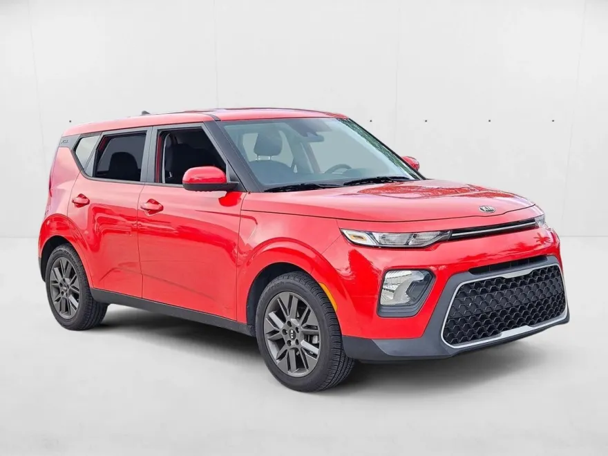 2021 Kia Soul S photo 1